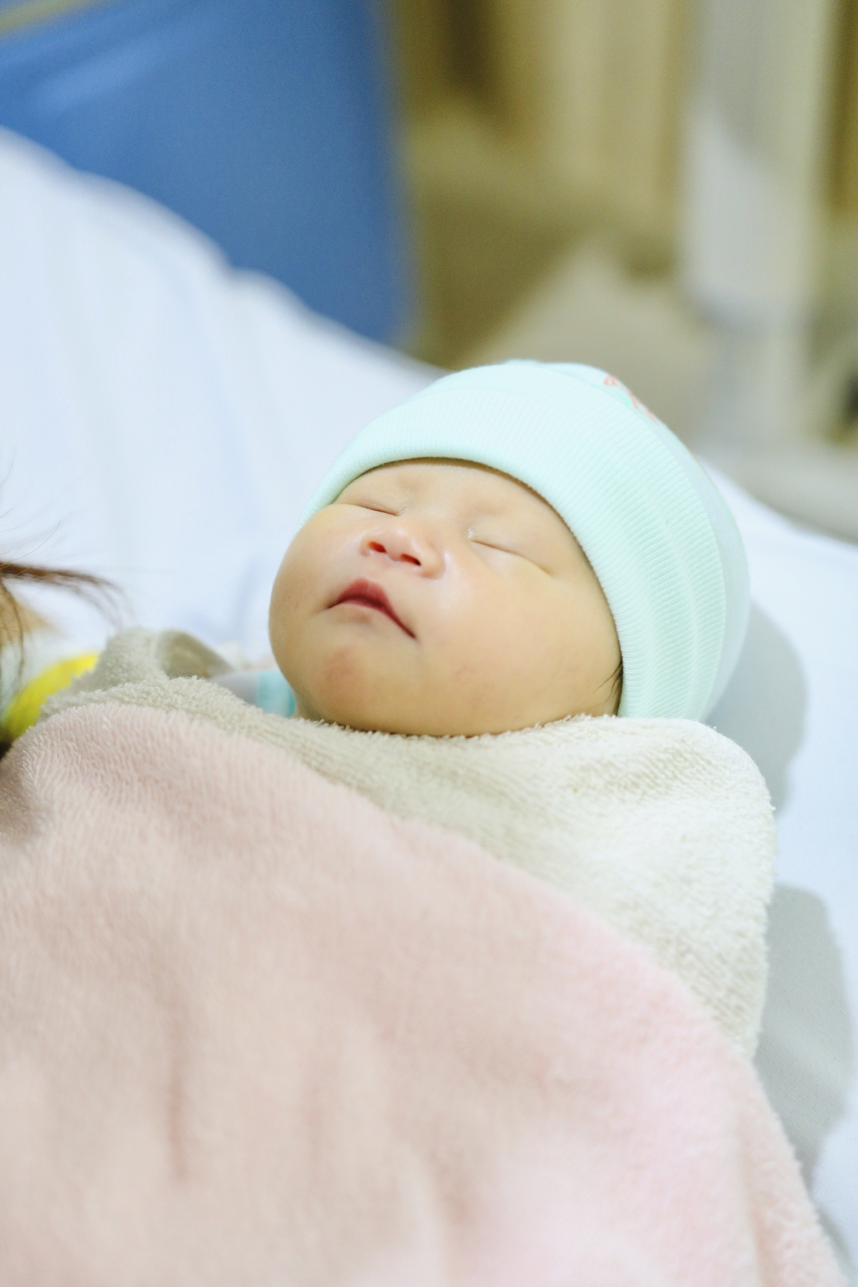 Hành trình vượt cạn của sản phụ bị nhau bong non